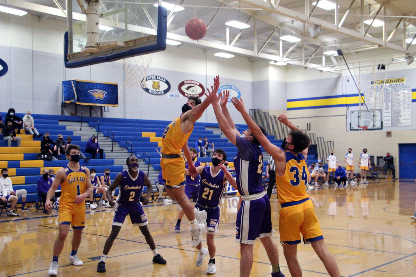 Rice Lake boys basketball vs. Ashland 12-30-20